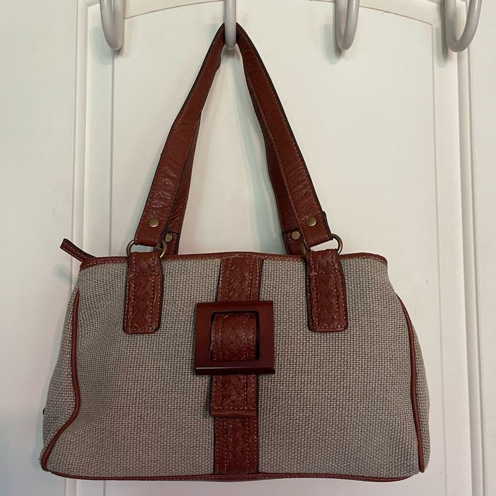 Gal Womens handbag
13x7.5 